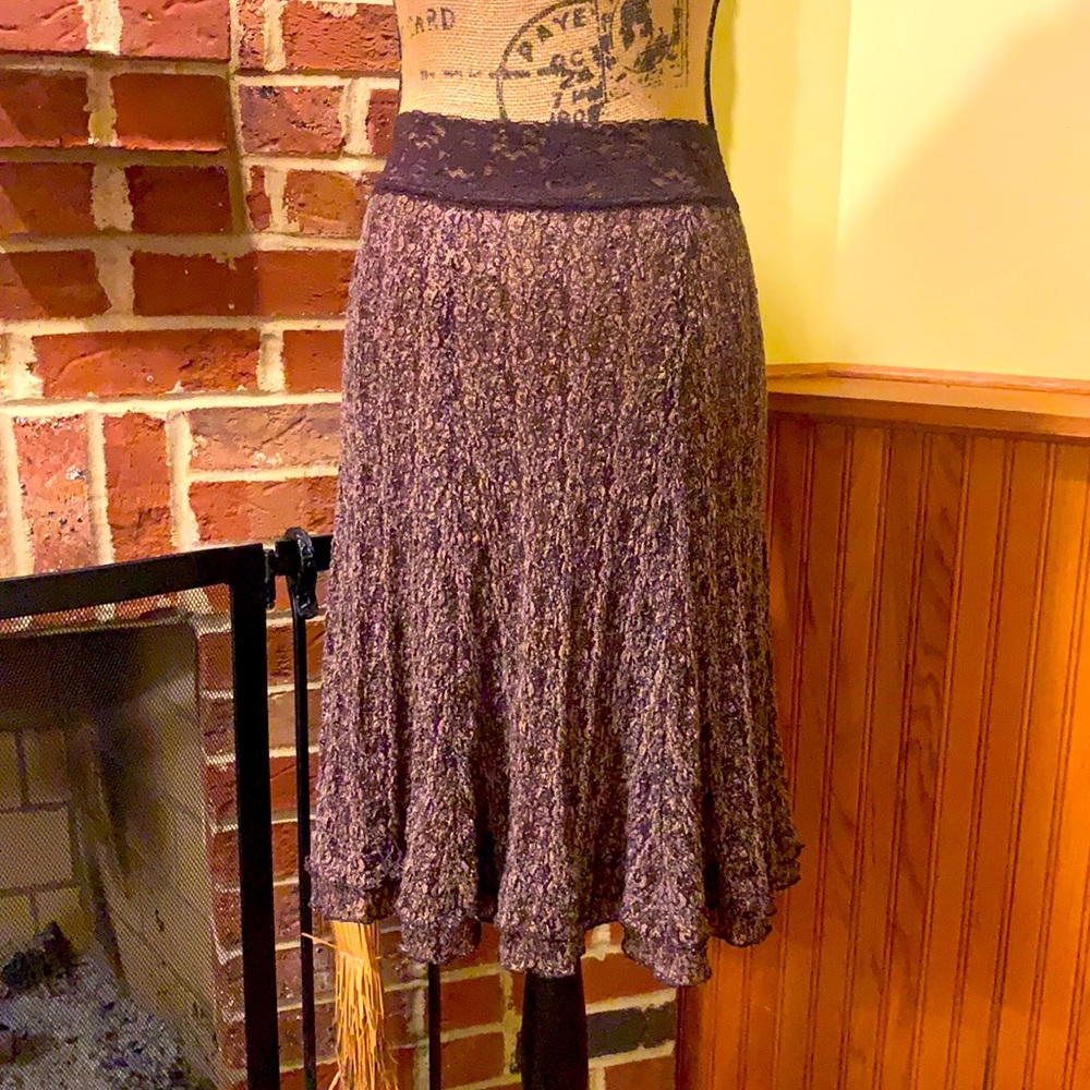 Vintage cabi lace skirt.  Style #957.  Size L